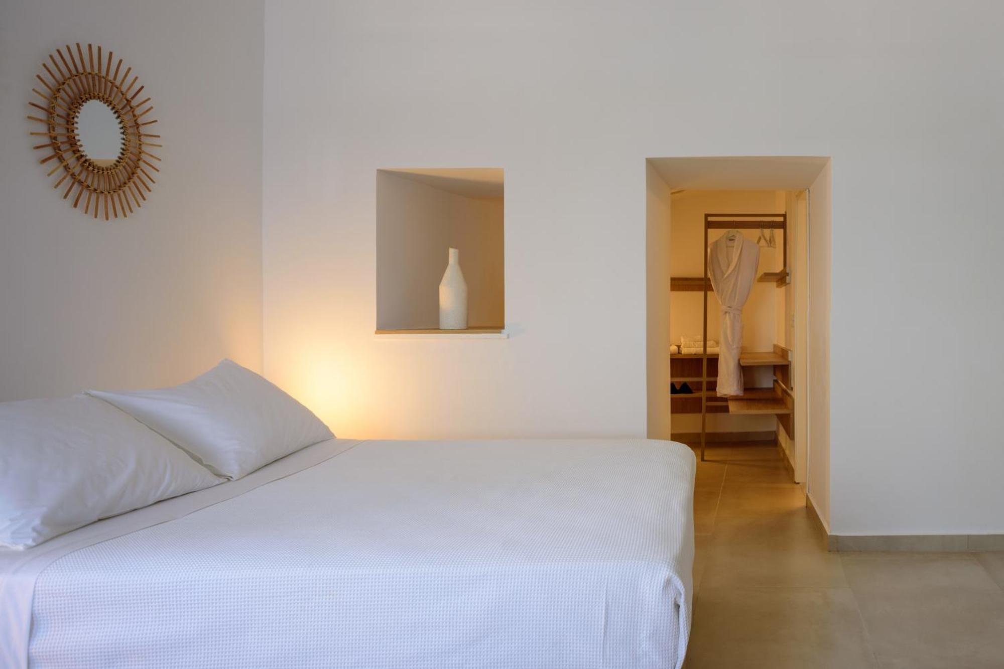 Anemos Family Suites Firá Buitenkant foto